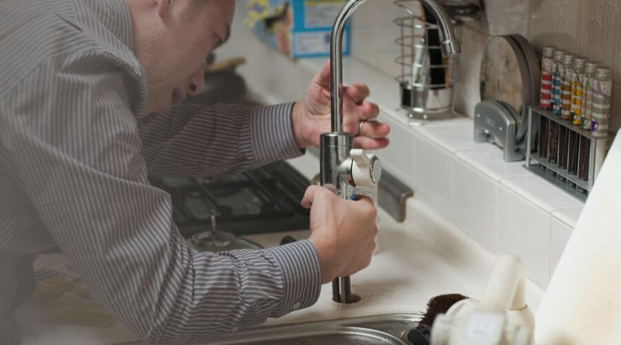 Local tankless water heater installation in Beckemeyer, IL